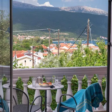 Pavlatos & Apartment *