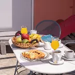 Pavlatos & Apartment