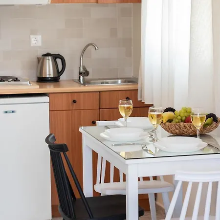Appartement Pavlatos &