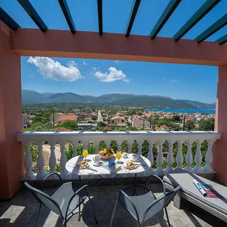 Pavlatos & Lägenhet Sami (Kefalonia)